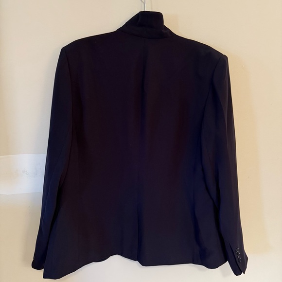 New York & Company Navy Blazer NWT Size 14 - Picture 2 of 3